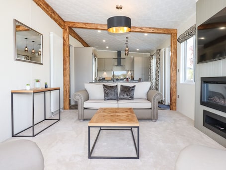 2 habitaciones, decoración personalizada y muebles diferentes