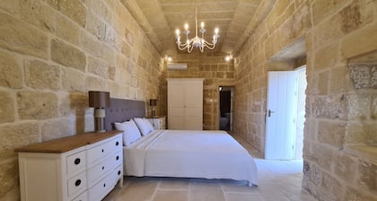 Farmhouse Villa in Gozo With Large Pool & Garden