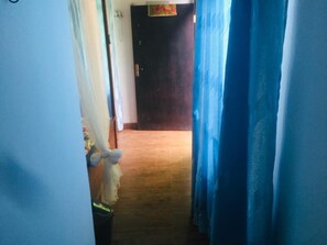Cottage, 1 King Bed | Interior