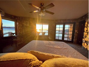 3 bedrooms, WiFi
