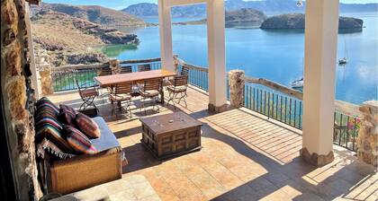 Casa De Roca Luxury Villa on the Bay of Concepcion