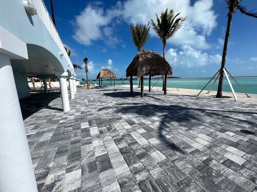 Brand New Oceanfront Townhouse complex in the Heart of Marathon!