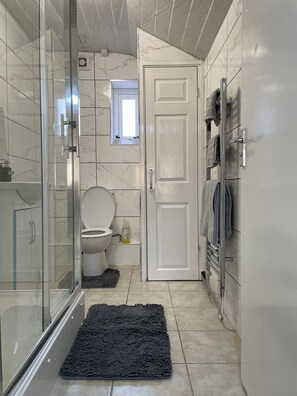 Ducha y bañera combinadas