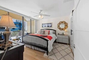 4 camere, una scrivania, ferro/asse da stiro, Wi-Fi gratuito