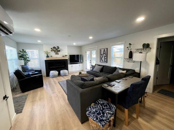 Smart TV, fireplace, video games, DVD player
