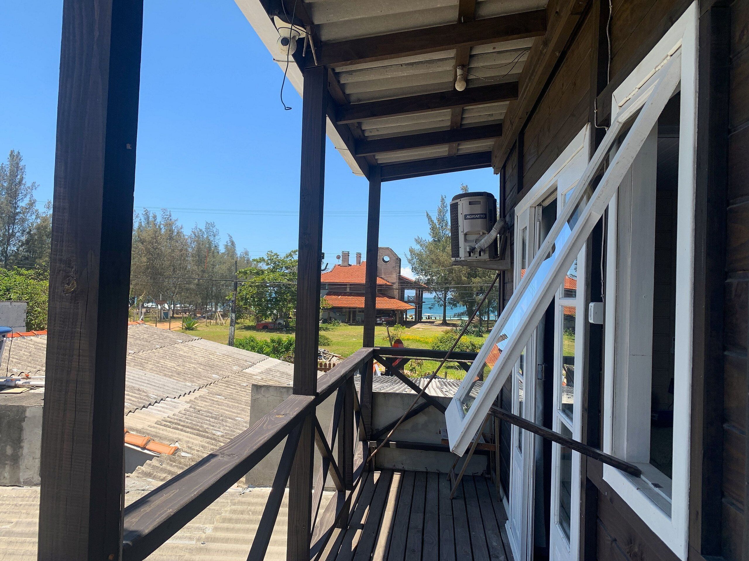 Casa premium, acesso à piscina, vista para a praia | Sacada