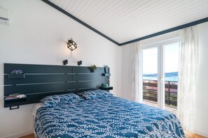 3 chambres, fer et planche Ă repasser, Wi-Fi gratuit, draps fournis