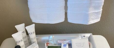 Ensemble baignoire-douche