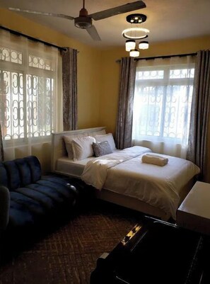 1 bedroom, iron/ironing board, free WiFi, bed sheets