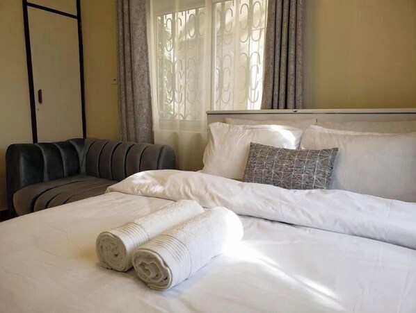1 bedroom, iron/ironing board, free WiFi, bed sheets