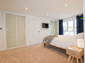 Cottage | 2 bedrooms, individually decorated, individually furnished, free WiFi - Fistral Retreat (Newquay)