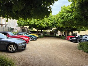 Free self parking - Relais Manderen (Manderen-Ritzing)