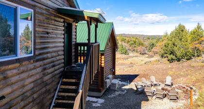 Bryce & Zion Midpoint w/ Memorable Cowboy Hot Tub