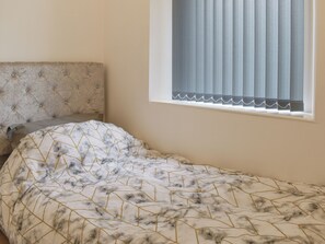 2 quartos, Wi-Fi de cortesia, roupa de cama