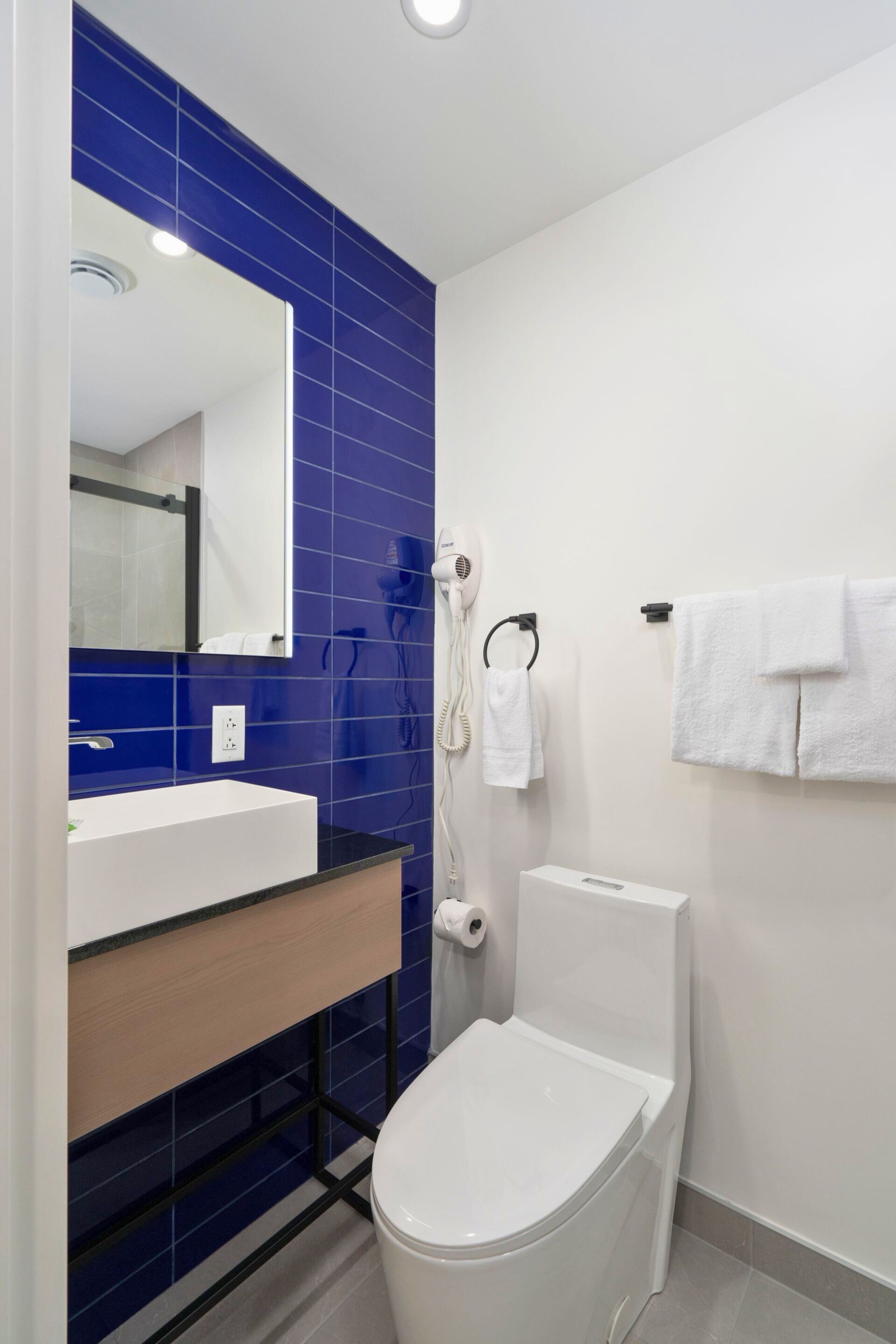 淋浴設備、風筒、提供毛巾、番梘