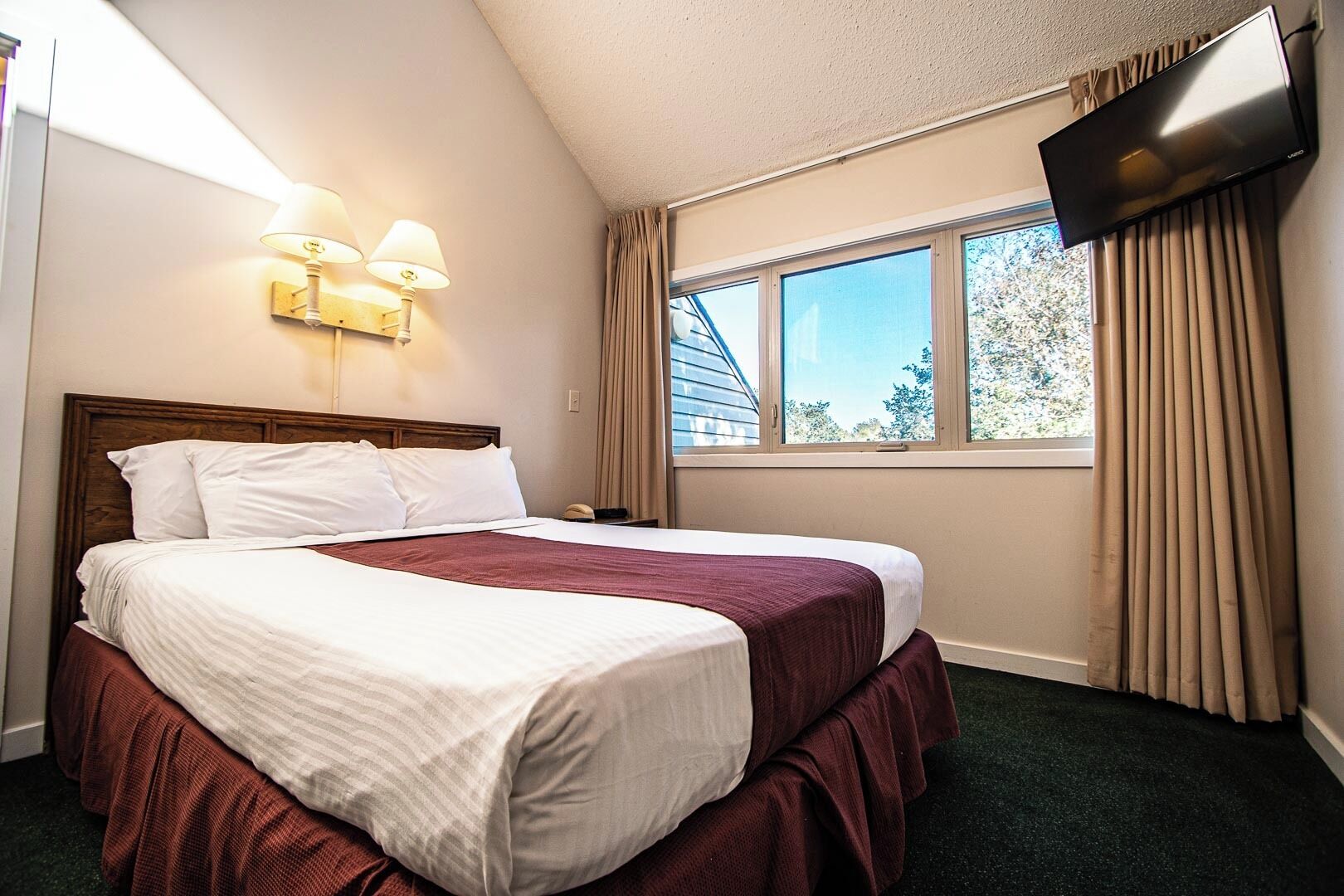 Loft, 2 Bedrooms | Iron/ironing board, free WiFi, bed sheets