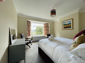 3 soverom, strykejern/-brett, wi-fi (inkludert) og sengetøy