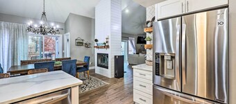Lakefront Rogers Getaway w/ Hot Tub & Deck!