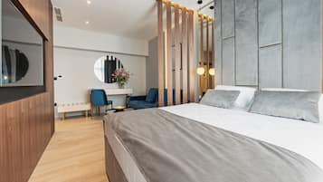 Deluxe-Doppelzimmer | Zimmersafe, Schreibtisch, laptopgeeigneter Arbeitsplatz