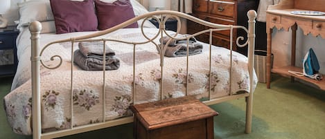 2 chambres, Wi-Fi gratuit, draps fournis