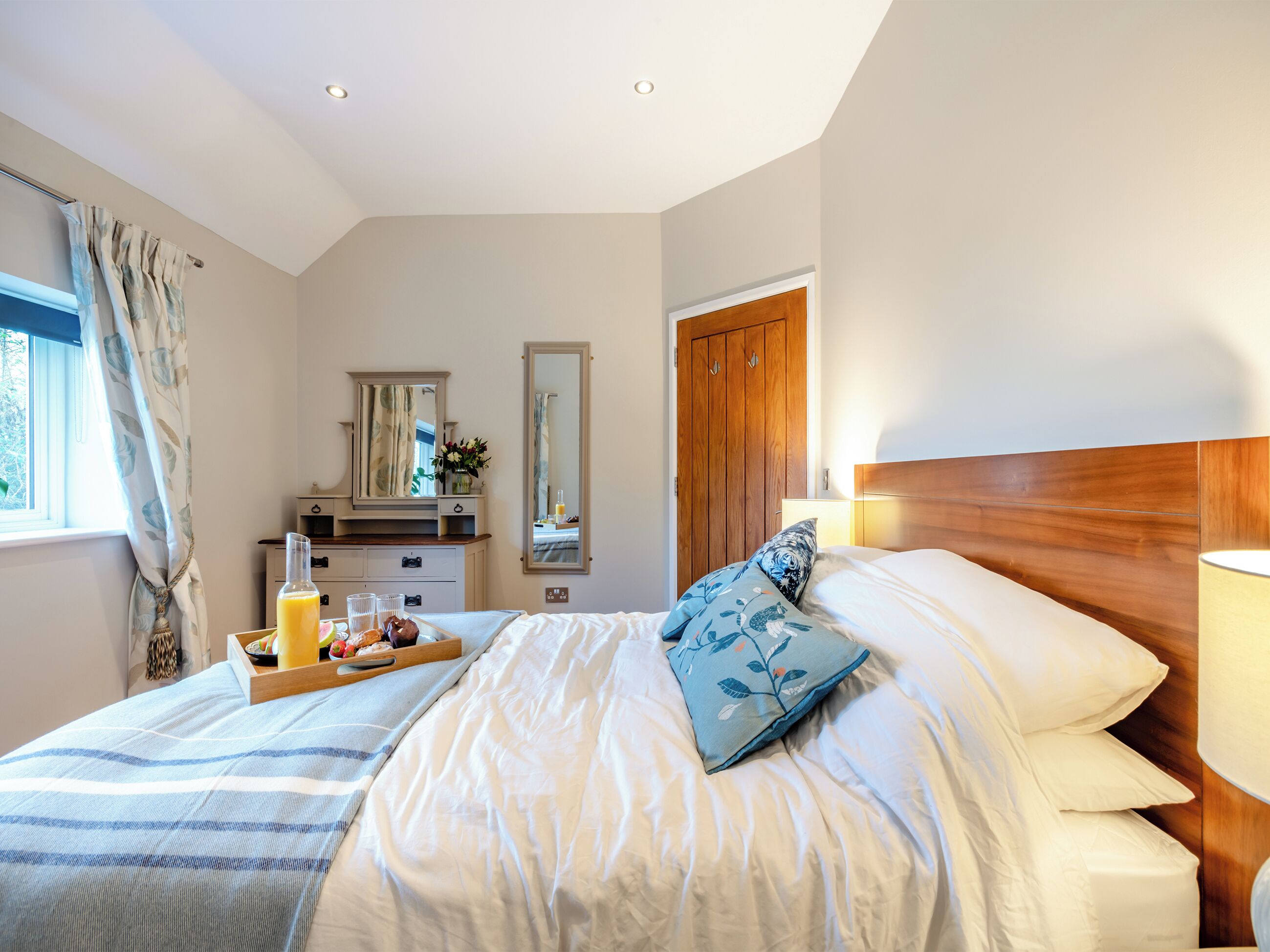 1 bedroom, WiFi (free), bed sheets
