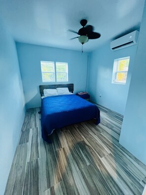 2 habitaciones, wifi gratis y ropa de cama