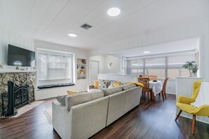 Smart TV, offices
