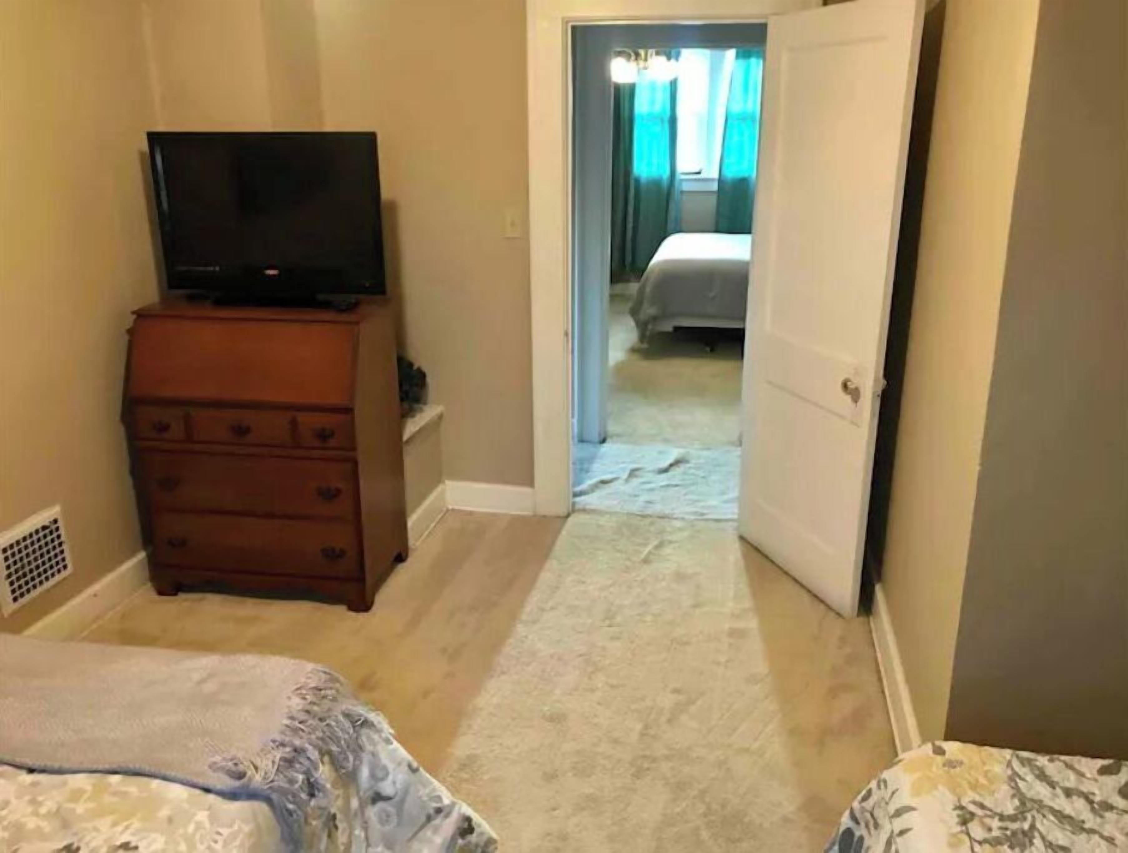 3 Schlafzimmer, Schreibtisch, kostenloses WLAN, Bettwäsche