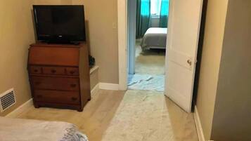 3 Schlafzimmer, Schreibtisch, kostenloses WLAN, Bettwäsche