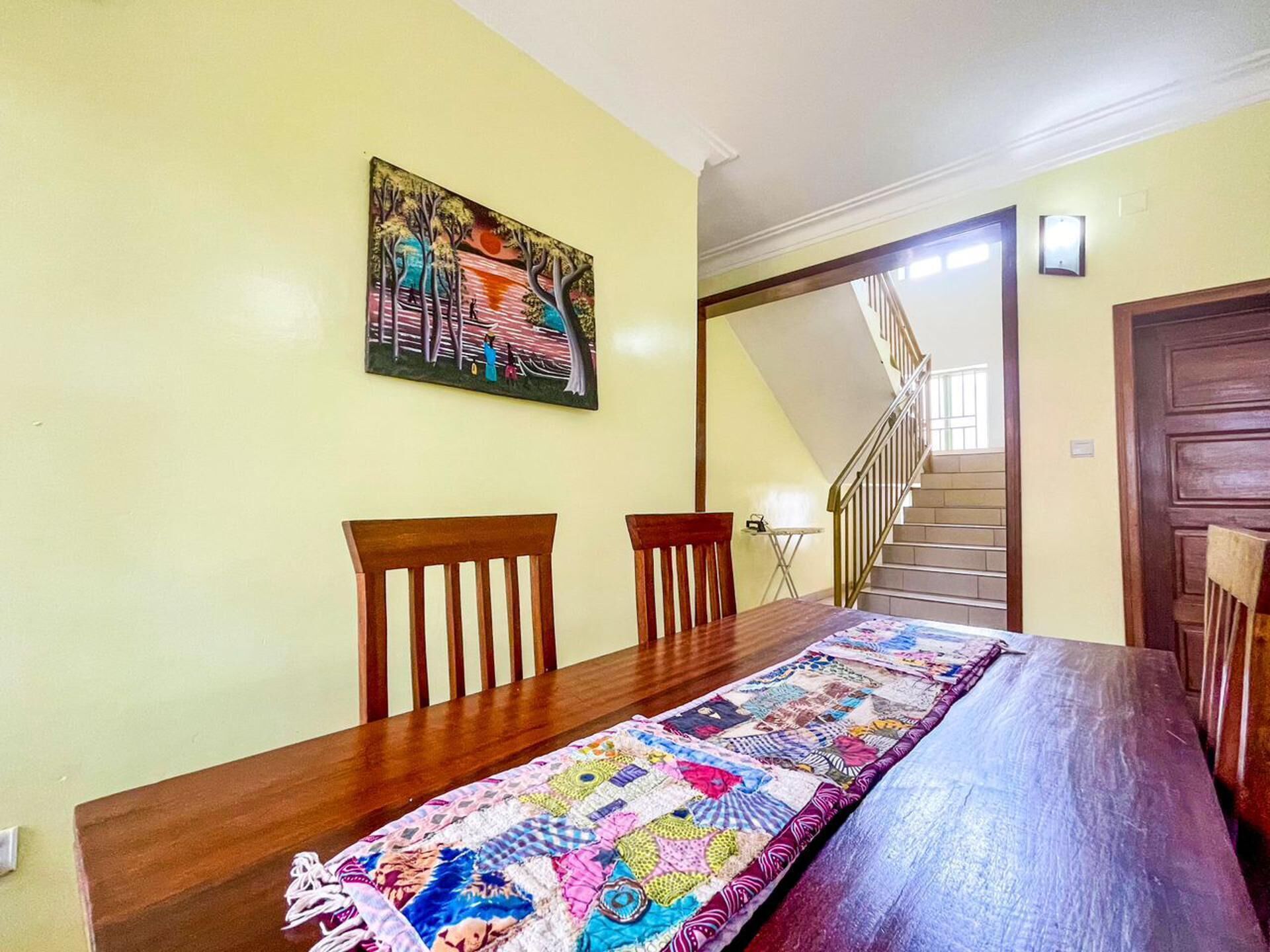 House | 7 bedrooms, iron/ironing board, free WiFi, bed sheets