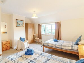 2 chambres, Wi-Fi gratuit, draps fournis