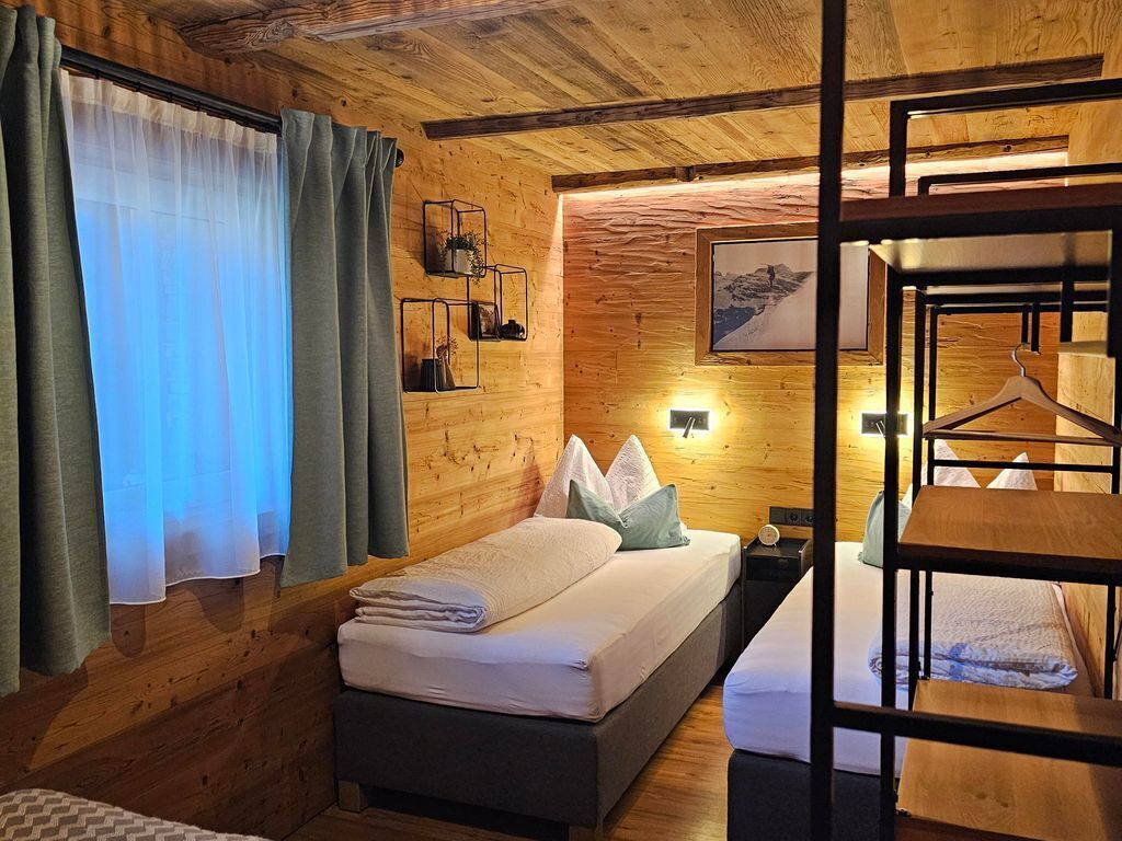 Haus Adrian