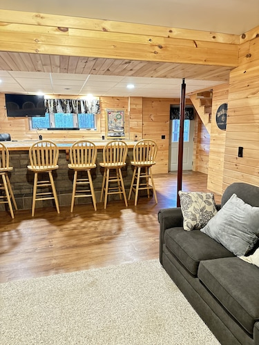 Spring View Lodge, Elk Country PA