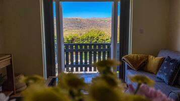 Cottage, 2 Bedrooms | Bed sheets