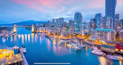 Rare Entire Penthouse Floor w/ 3 Separate Suites w/ Jacuzzi | Views | Decks