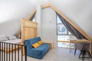 In-room safe, individually decorated, desk, blackout drapes - Casa di Pino EcoLodge Hotel (Žabljak)