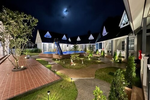 English Resotel Hotel
