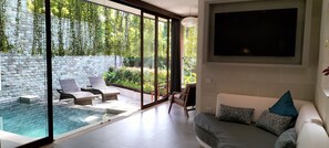 In-room safe, individually decorated, individually furnished, desk - Rama Gaia Villa (Ubud)