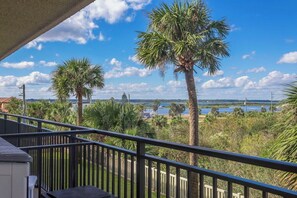 Property grounds - Seasisde Escape at Ocean House 205 (St. Augustine)
