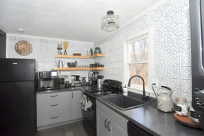 Cabin, 2 Queen Beds (A Humble Abode - A Modern Woodsy Retr) | Private kitchen | Fridge, toaster, paper towels