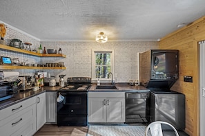 Fridge, toaster, paper towels - A Humble Abode - A Modern Woodsy Retreat (Great Cacapon)