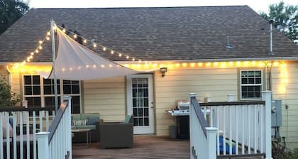 Come stay at Suzie's House!<br>Spacious Family-Friendly 4-Bedroom Home