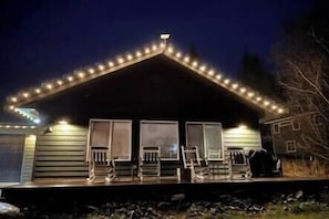 Property grounds - Charming Retreat Mountain/Bay Views Cozy Fireplace (Homer)