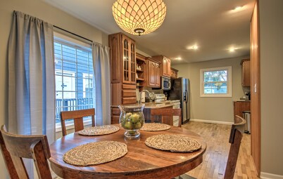 Great location to MSU! Charming 3 bedroom, 2.5 bathroom house. 