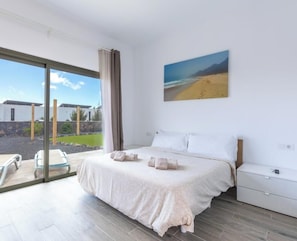 1 bedroom, iron/ironing board, WiFi (free), bed sheets