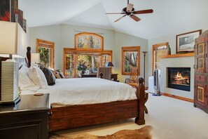 5 عدّة غرف نوم ومكواة/لوح كي وواي فاي وملاءات أسرّة