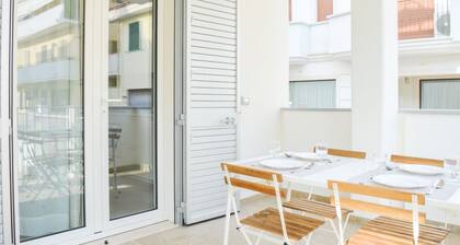 Caravelle - Nina - Three-room apartment on the mezzanine floor a stone's throw from the sea