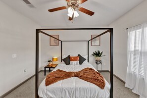 1 bedroom, desk, iron/ironing board, free WiFi