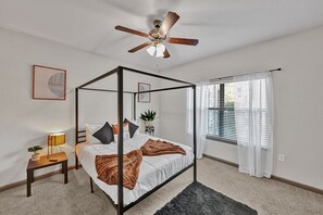 1 bedroom, desk, iron/ironing board, free WiFi