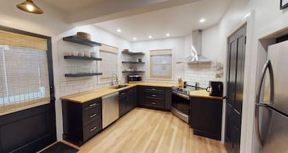 Beautiful two story, downtown home, one block from the Square,